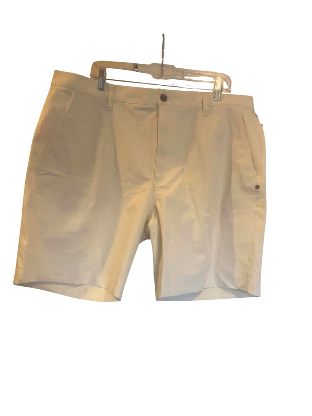 NWT Vuori Meta Short 8” IVORY Size 38